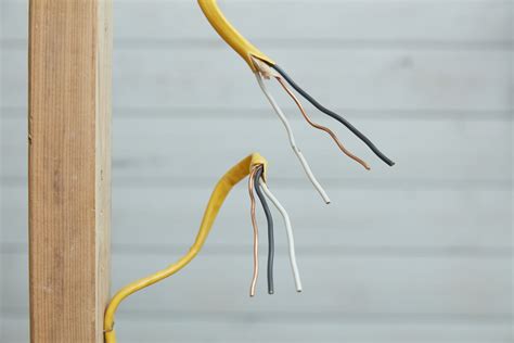 splicing 220v electrical wiring